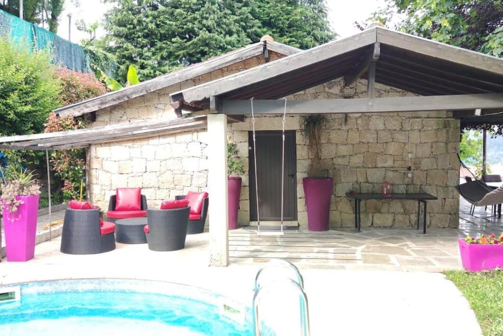 Pool House Au Coeur Du Geres A Rio Caldo Villa Exterior photo
