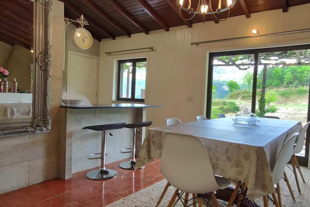 Pool House Au Coeur Du Geres A Rio Caldo Villa Exterior photo